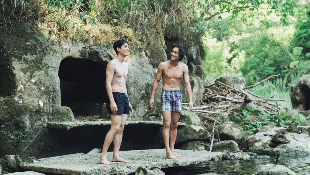 Yitik Balinalar Koyu izle